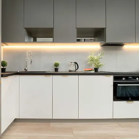 Design With A Balcony In The Centre By Renters Łódź