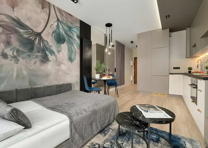 Lejlighed Design With A Balcony In The Centre By Renters *